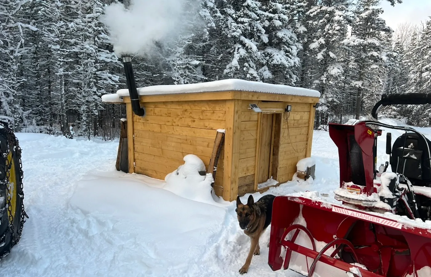 Micro-bâtiment rural LongbowJo en contexte hivernal